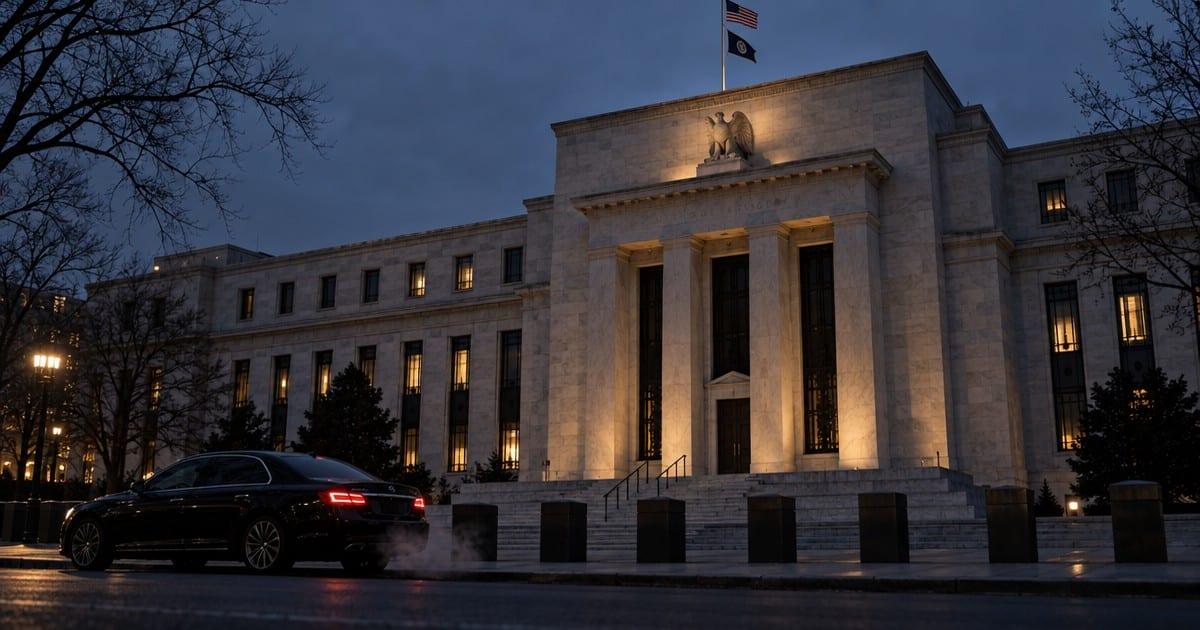 Fed extends comment period on Regulation O overhaul amid inflation.