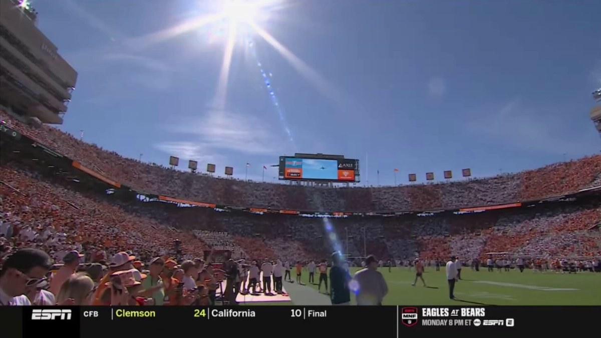 Air Force One Stuns with Flyover at Neyland Stadium