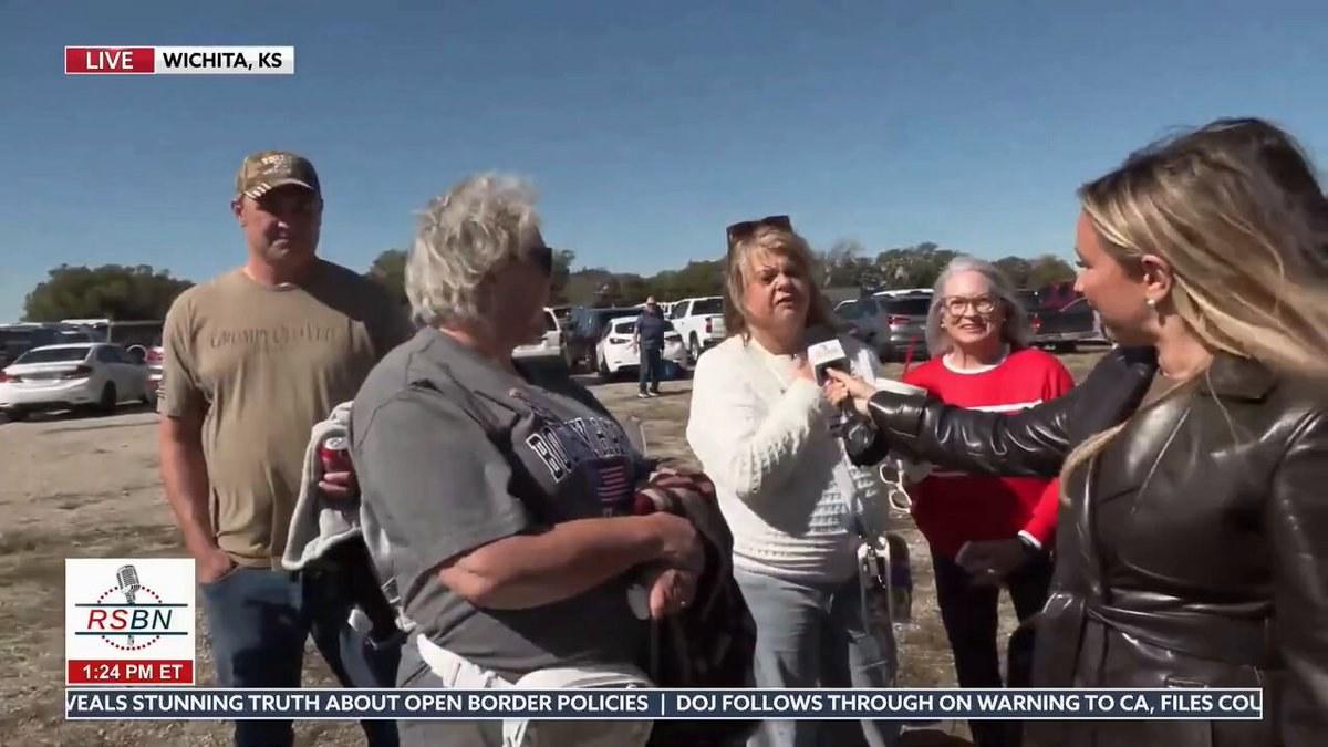 Kansas Patriots Flood Trump Rally: 'You're the Best President Ever'