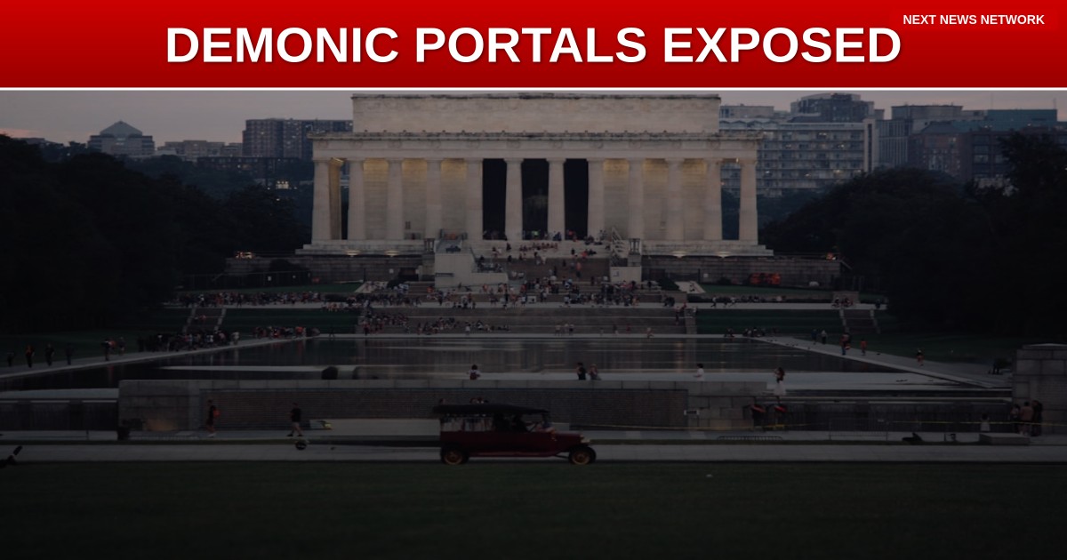 EXPOSED: Are DC's Elite Monuments Actually DEMONIC PORTALS Controlling America?