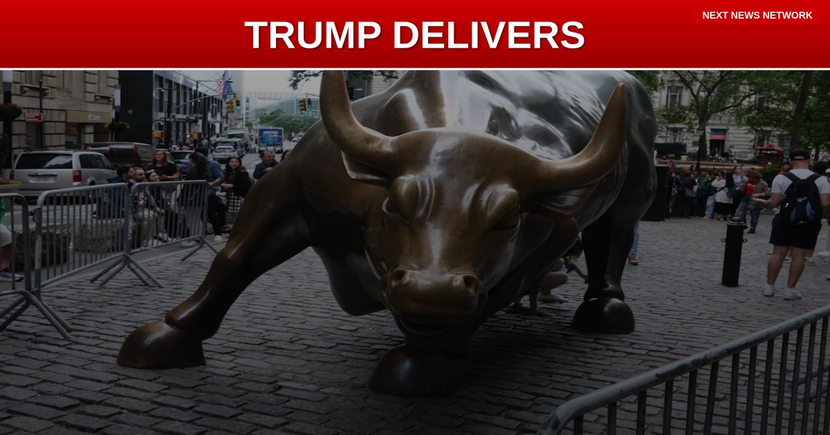 WINNING: Trump's First Year Back DELIVERS 'Goldilocks Economy' That Leaves Critics Speechless