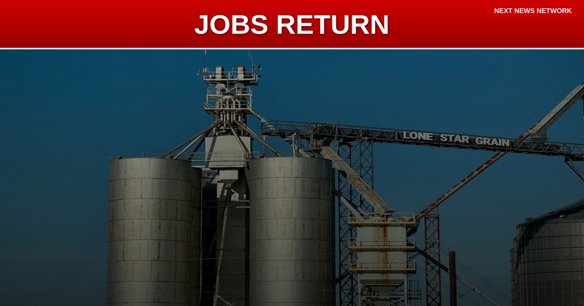 TRUMP DELIVERS: Apple RETURNS Mac Production to Texas in MASSIVE Manufacturing Win