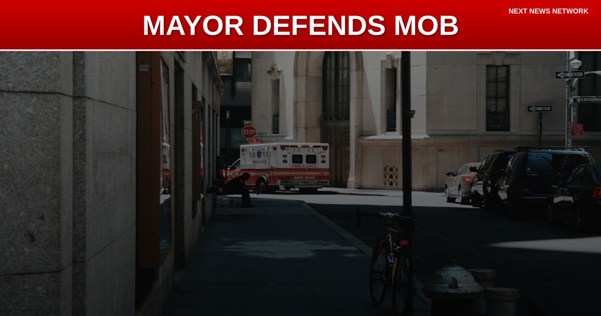 SOCIALIST NYC Mayor DEFENDS Anti-Police Mob That Hospitalized Officers: 'It Was Just A Snowball Fight'