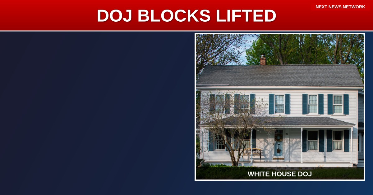 BREAKING: DOJ Pushes SCOTUS TO LIFT BLOCK on Trump's White House Ballroom
