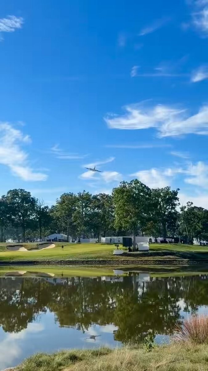 Patriotic Flyover Captivates Crowd at Presidents Cup