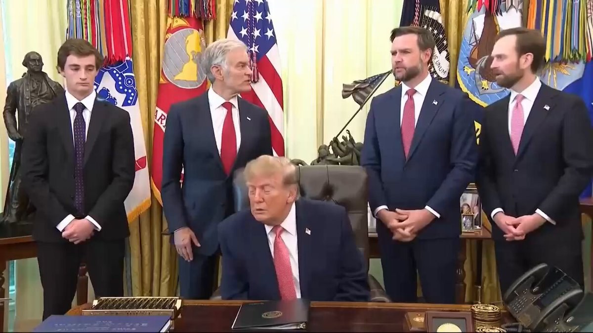 Trump Ejects Rude Reporters From Oval Office, Calls Out Unhinged Behavior