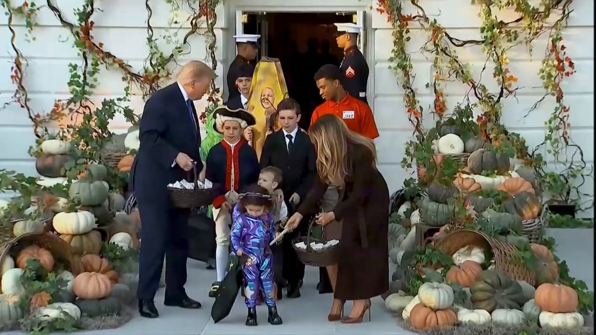 Trump and Melania Host Halloween Celebration for Trick-or-Treaters at the White House