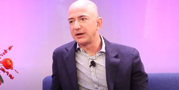 Jeff Bezos attacks Biden on Twitter