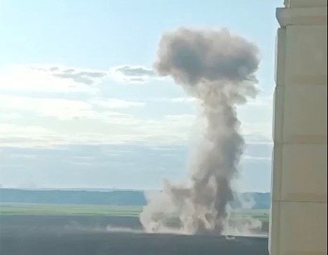 Putin's Backyard Blitz: 25+ Kamikaze Drones Swarm Moscow's Elite Neighborhood, Injuring Several - Putin's Residence in Close Proximity (VIDEO)