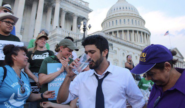 Daring Thirst Strike: Rep. Casar's Stark Cry for Federal Heat Protection