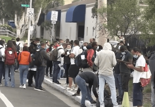 San Diego in Shock: Hundreds of Migrants Released on Streets by Border Patrol!