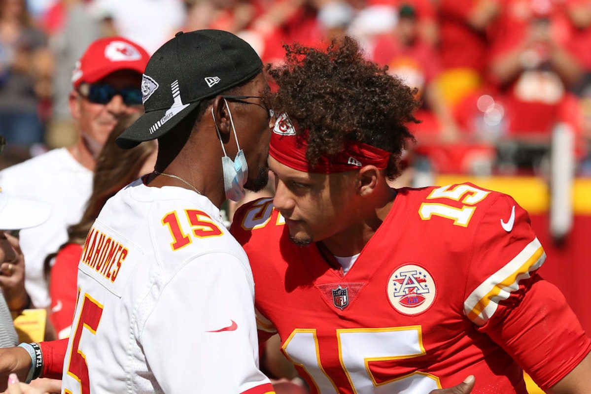 Super Bowl Buzz Intensifies: Patrick Mahomes' Dad Arrested on DWI Charge!