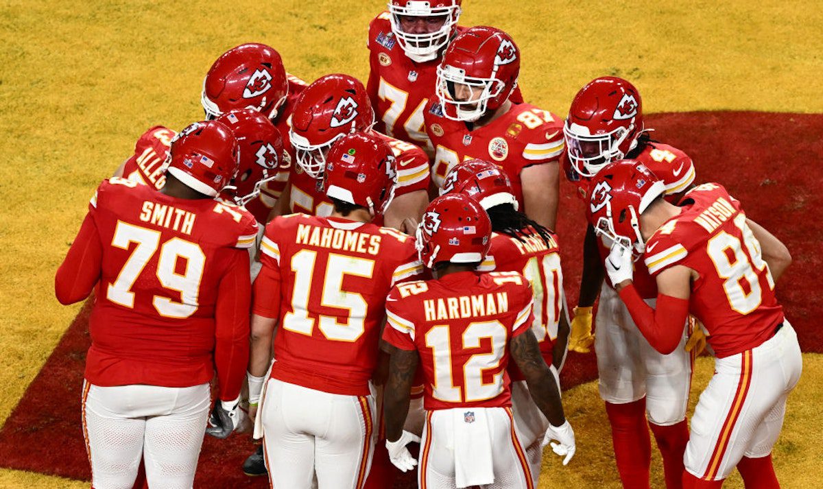 Chiefs Clinch Super Bowl LVIII in Riveting Overtime: An Unexpected Thriller in Vegas!