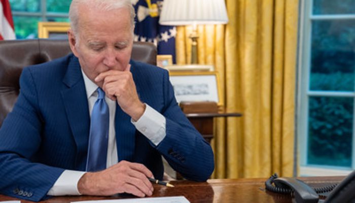 You Won't Believe What This Famous AI Chatbot Reveals About Trump, Yet Remains Silent on Biden's 'Lies'!